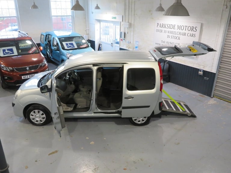 2011 Renault Kangoo AUTOMATIC WHEELCHAIR CAR DISABLED ACCESS VEHICLE MOBILITY MPV Petrol Automatic