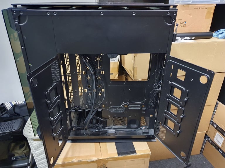Corsair Obsidian Series 1000D Super-Tower Case