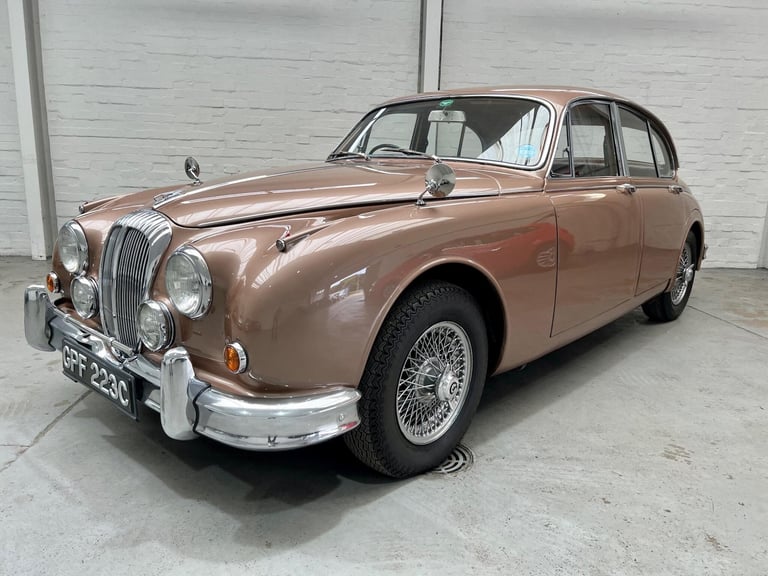 1965 Daimler V8 Petrol Automatic