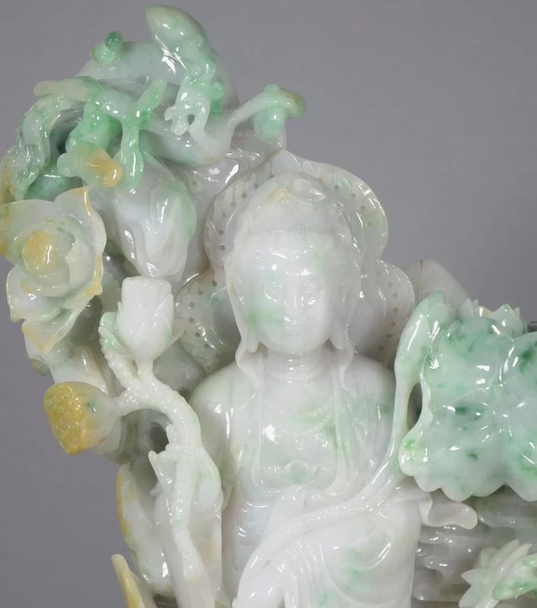 Large Well Carved Chinese Jadeite Kwan-Yin
