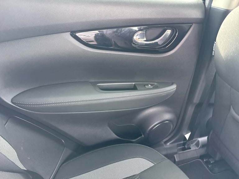 2018 Nissan Qashqai 1.3 Dig-T Acenta Premium SUV/Crossover Petrol Manual