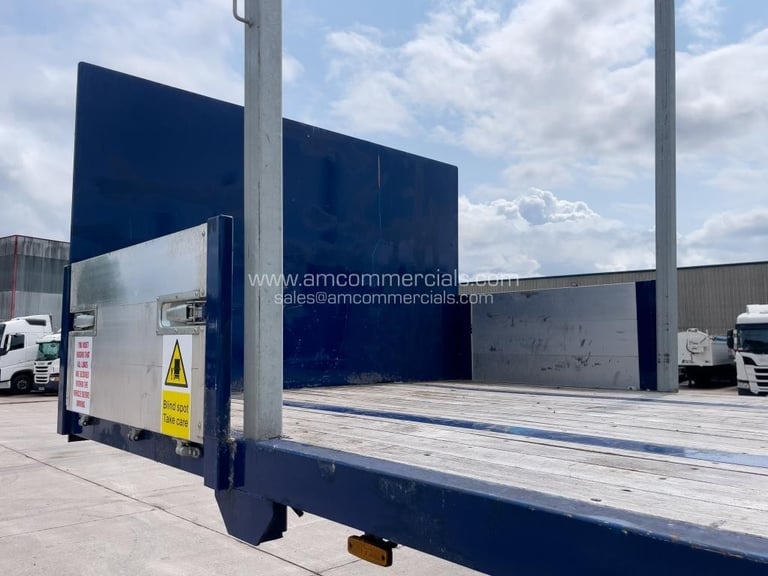 MONTRACON FLATBED 40FT TRI AXLE TRAILER