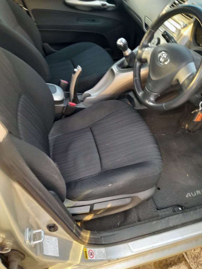 Toyota, AURIS, Hatchback, 2007, Manual, 1598 (cc), 5 doors