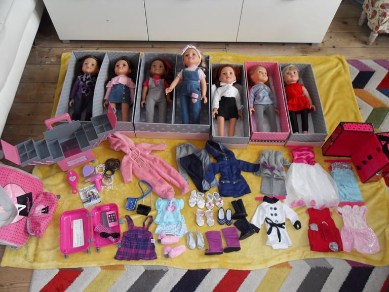 Large Bundle of 7 Designer Friends Dolls and Accessories Boxed