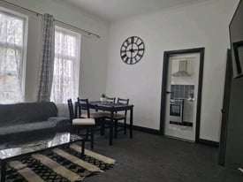 image for 2 Bed Flat to Rent - Moseley (Next to Moseley Village / City Centre) 