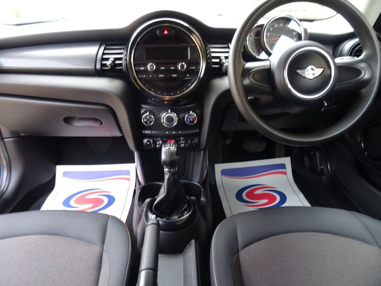 Mini Hatchback 1.5 Cooper 3dr Automatic *LOW MILEAGE*ONLY 16000 MILES FROM NEW*