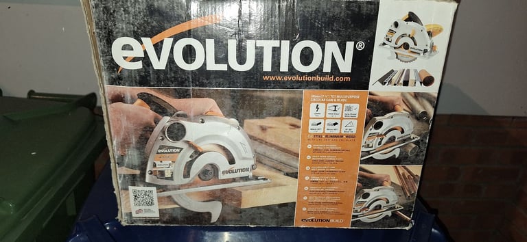 Evolution circular saw