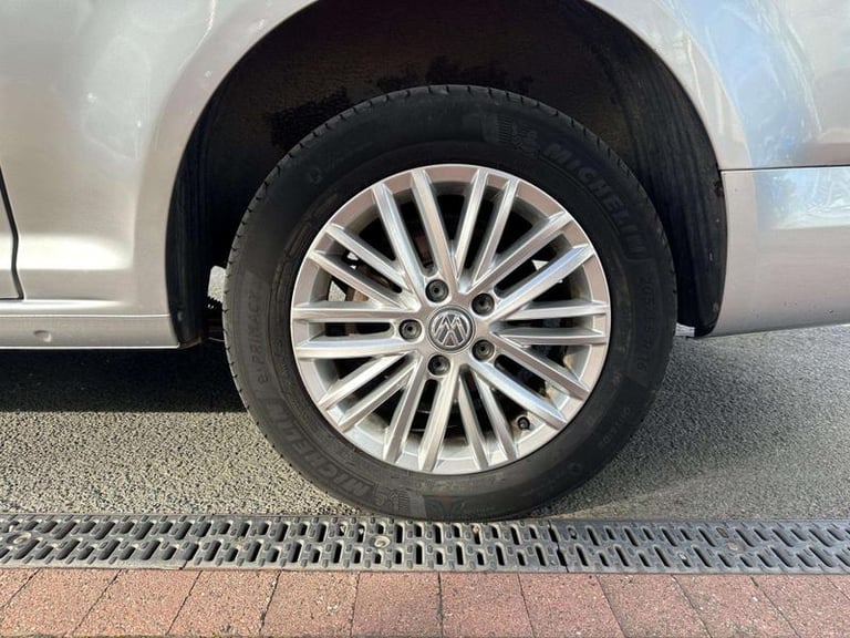 2016 Volkswagen Caddy Maxi Life 2.0 TDI 5dr Manual MPV Diesel Manual