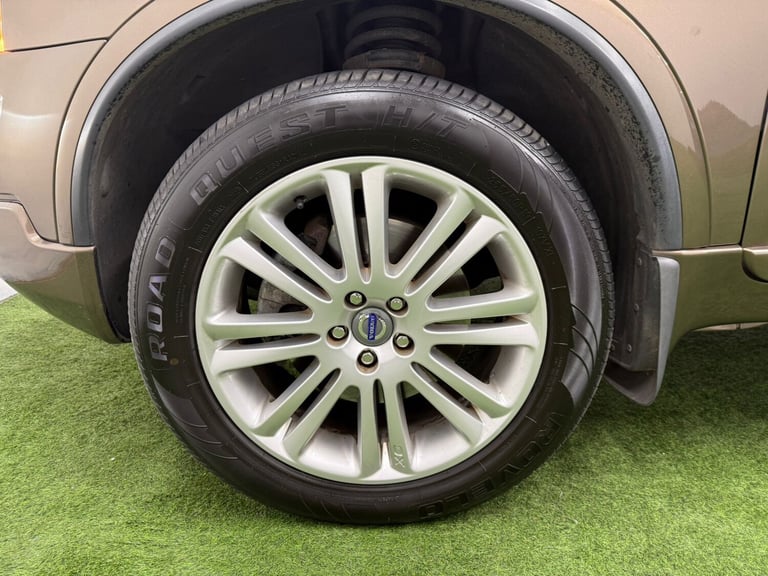 2014 Volvo XC90 2.4 D5 [200] Executive 5dr Geartronic ESTATE Diesel Automatic