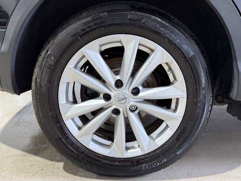 2014 Nissan Qashqai 1.2 DIG-T Acenta Premium 2WD Euro 5 (s/s) 5dr HATCHBACK Petrol Manual