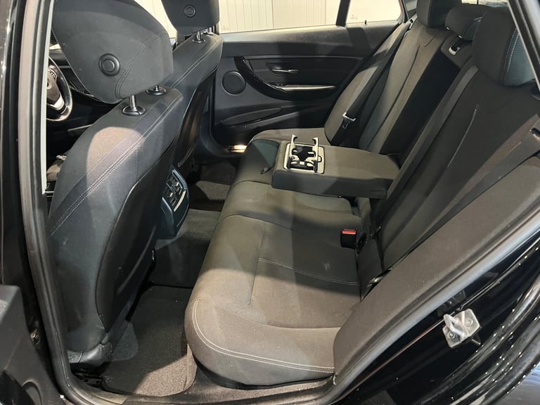 2014 BMW 3 Series 2.0 320d Sport Touring Auto Euro 5 (s/s) 5dr ESTATE Diesel Automatic