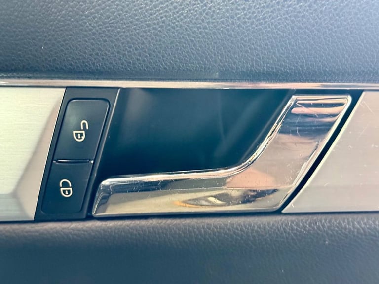 2011 Mercedes-Benz C Class C220 CDI BlueEFFICIENCY Sport 4dr Auto SALOON DIESEL Automatic