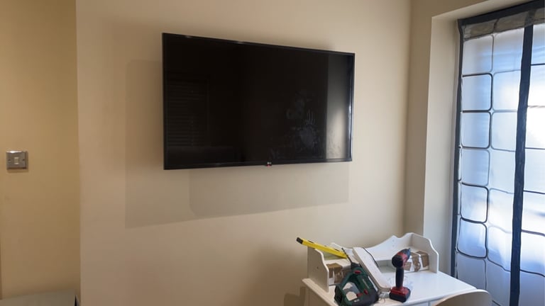 Tv mounting and media wall (handy man )