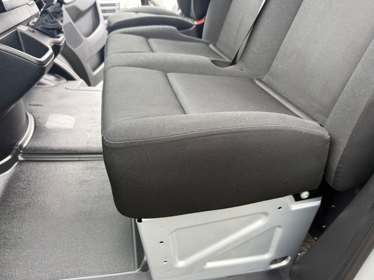 2022 Mercedes-Benz Sprinter 3.5t H2 Progressive Van PANEL VAN DIESEL Manual