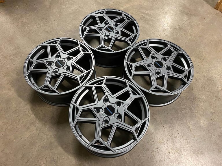 image for 20" Inch Motion R VS2 Alloy wheels Ford Transit Custom Van centre bore 65.1 5x160 Gunmetal 