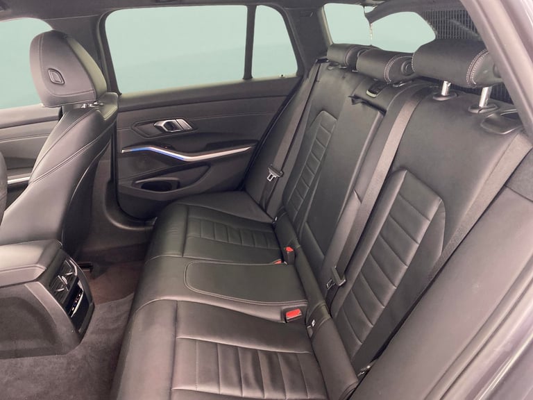 2021 BMW 3 Series 2.0 330e 12kWh M Sport Touring 5dr Petrol Plug-in Hybrid Auto Euro 6 (s/s)  Est...