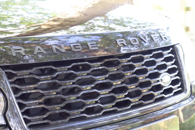 2015 Land Rover Range Rover 5.0 Range Rover Autobiography V8 Auto 4WD 5dr SUV Petrol Automatic
