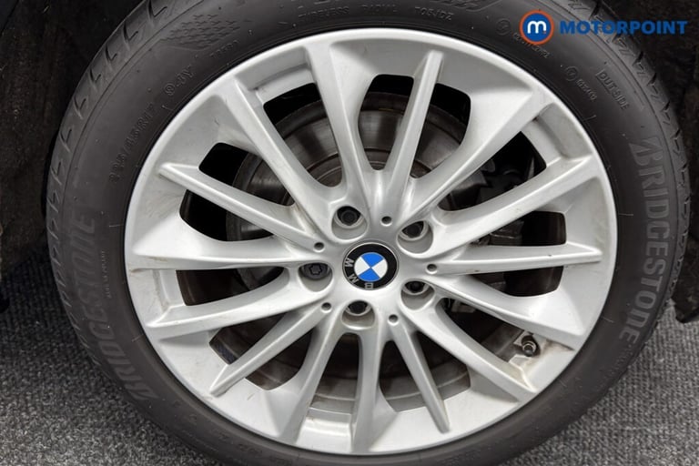 2024 BMW 1 Series 118i [136] SE 5dr Step Auto [Live Cockpit Pro] Hatchback Petrol Automatic