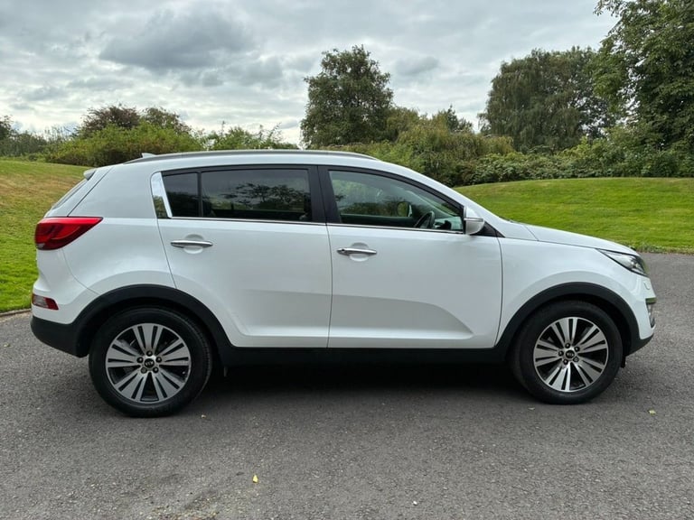 2014 64 KIA SPORTAGE 1.7 CRDI ECODYNAMICS 3 SUV 5DR DIESEL MANUAL 2WD EURO 5 (S/