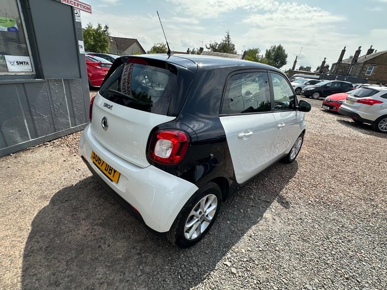 FINANCE AVAILABLE - VERY LOW MILEAGE SMART FORFOUR