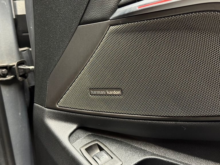 2019 BMW 3 Series 3.0 M340i Saloon 4dr Petrol Auto xDrive Euro 6 (s/s) (374 ps) Saloon Petrol Aut...