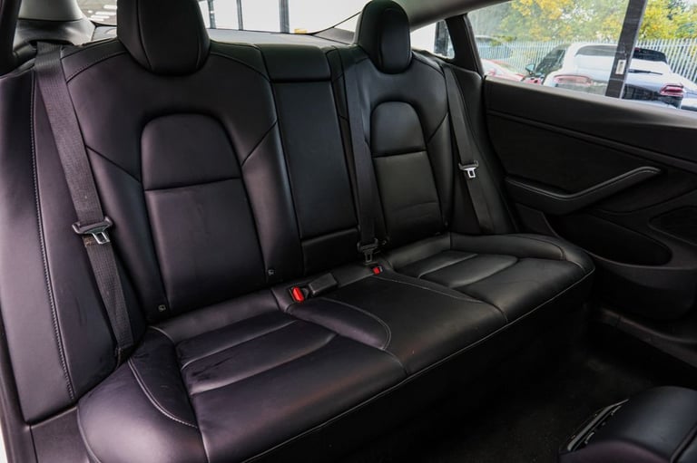 2020 Tesla Model 3 Standard Range Plus Saloon 4dr Electric Auto RWD (241 bhp) Saloon ELECTRIC Aut...