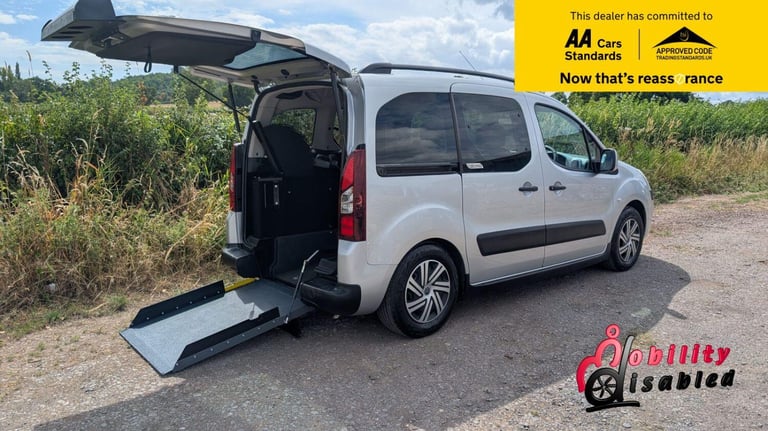 CITROEN BERLINGO 1.6 e-HDi XTR Driver Transfer &amp;/or Up Front Wheelchair Access