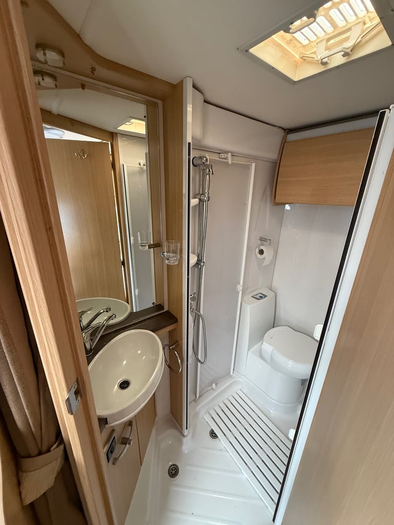 Bessacar E450 Motorhome Campervan 