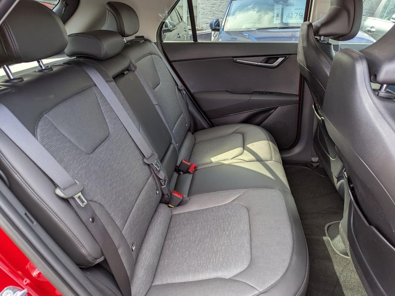  Kia Niro 64.8kWh 4 Auto 5dr Electric Automatic