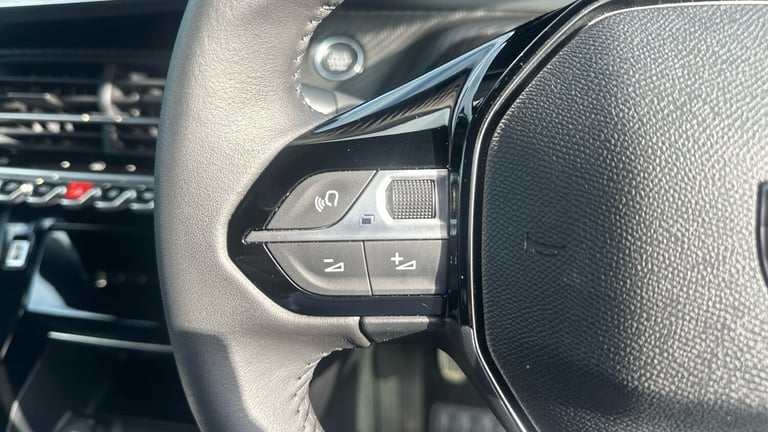 2024 Peugeot 2008 1.2 PureTech Allure SUV 5dr Petrol Manual Euro 6 (s/s) (130 ps) SUV Petrol Manual