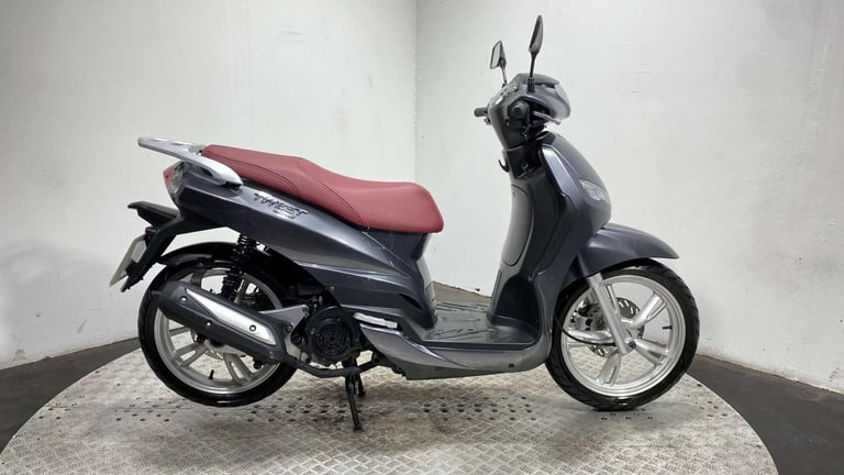 image for Peugeot Tweet VE 2015 LONG MOT SERVICED ONLY 1K 125CC SCOOTER