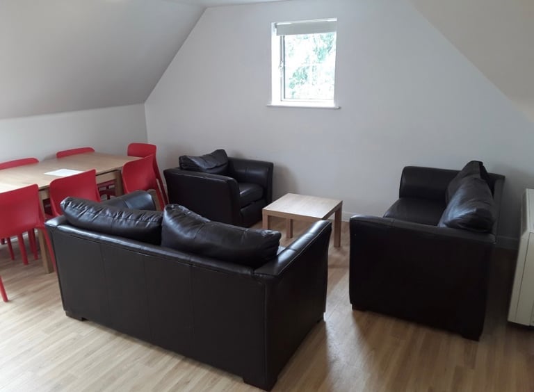 Single Student Accommodation Near University of Winchester West Downs