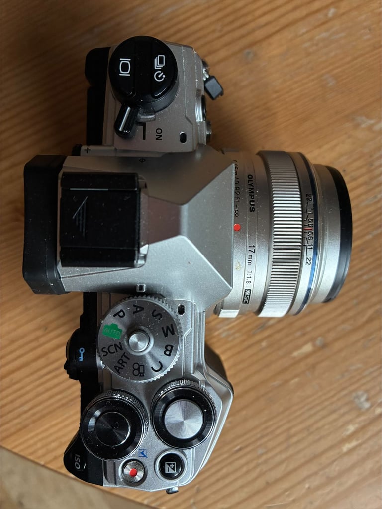 OM System OM-5 Mirrorless Camera & Olympus 17mm f1.8 Prime Lens – Great Combo