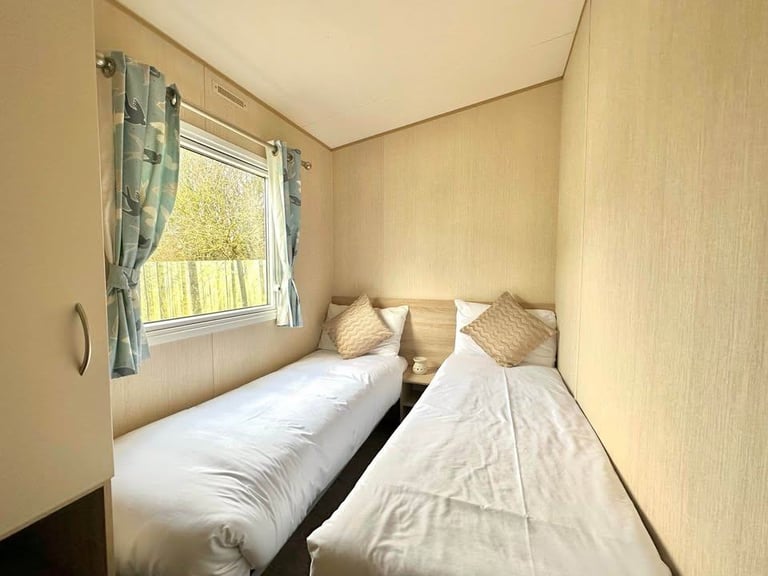 Own a caravan, use all year round, family run in Malvern