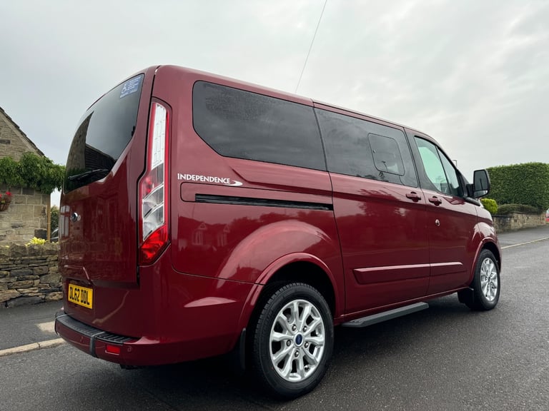 2022 Ford Tourneo Custom 2022 FORD TOURNEO CUSTOM 2.0 EcoBlue 320 TITANIUM L1 EURO 6 MPV Diesel M...