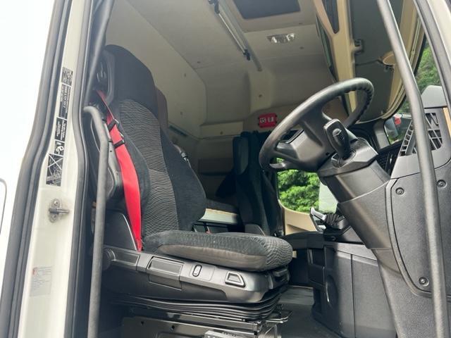 2016 16 Mercedes Actros 1842 Euro 6 Big space 4x2 tractor unit slider a/c fridge