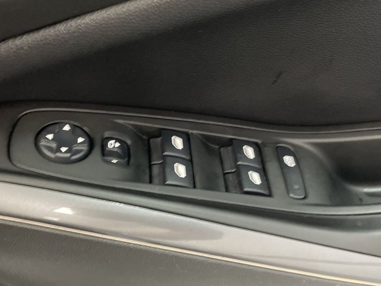2019 Vauxhall Grandland X 1.2 Turbo Elite Nav SUV 5dr Petrol Manual 6Spd Euro 6 (s/s) (130 ps) - ...