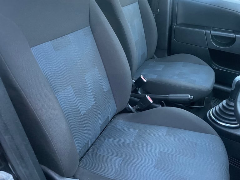 FORD FIESTA 1.4 ZETEC CLIMATE 58 REG 5 DOOR 75175 MILES 12 MONTHS MOT LOW INSURANCE 48+MPG