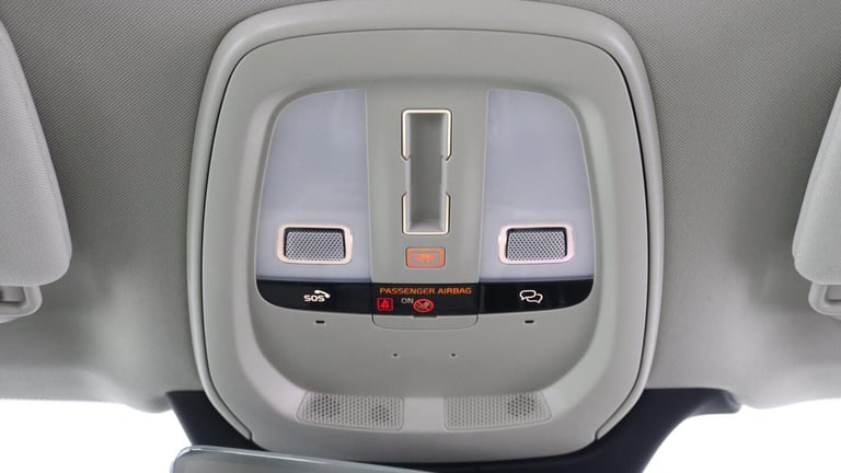 2025 Volvo XC90 T8 PHEV AWD Ultra, Dark, 7 Seats (Sunroof, Pilot Assist, Bowers &amp; Wilkins) ES...