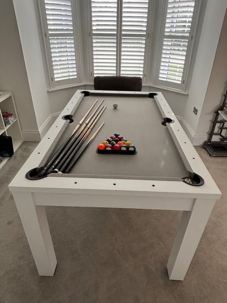image for 6ft pool table / table tennis table / dining table - in white Grey cloth