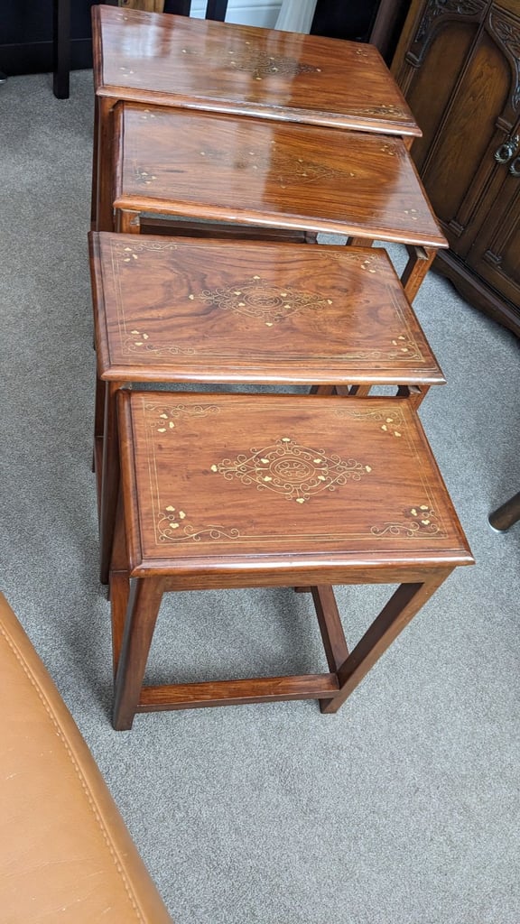 image for Nest of tables (4).