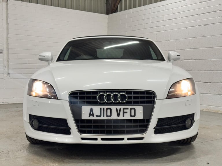 AUDI TT 1.8 TFSI White Manual Petrol 2010