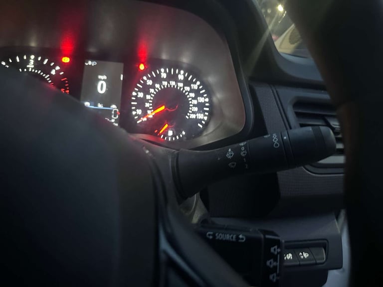 2022 Renault Trafic 2.0 Trafic LL30 Business Blue dCi Panel Van Diesel Manual