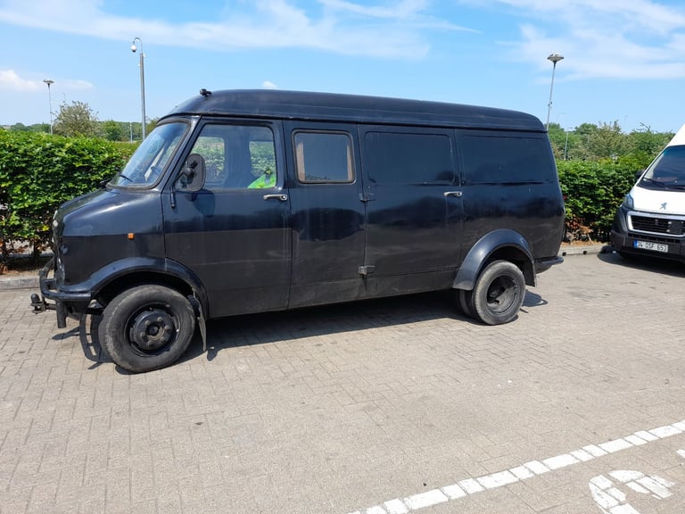1978 Bedford CF LWB, 2.3 diesel, 5 speed box