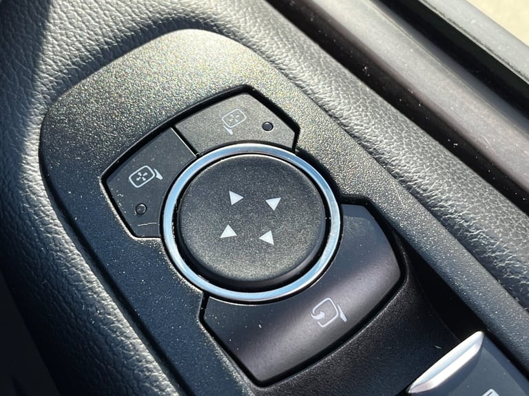 2023 Ford Tourneo Custom 320 ZETEC ECOBLUE MPV Diesel Automatic