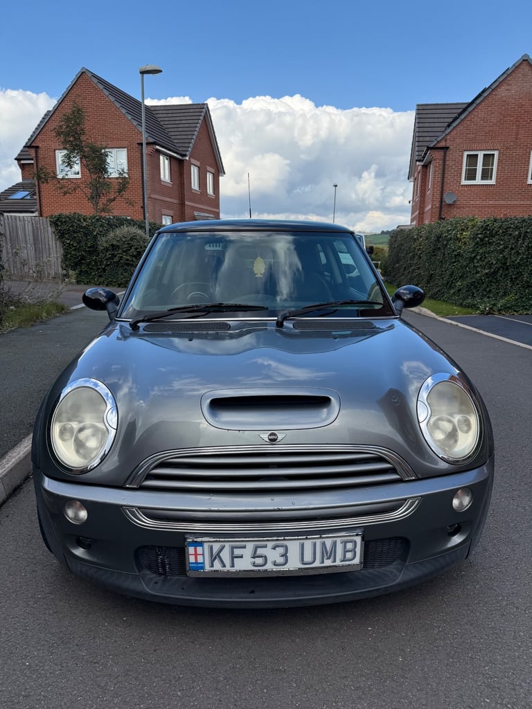 Mini Cooper S R53 SUPERCHARGER * Pops & Bangs 11 Months Mot Left*