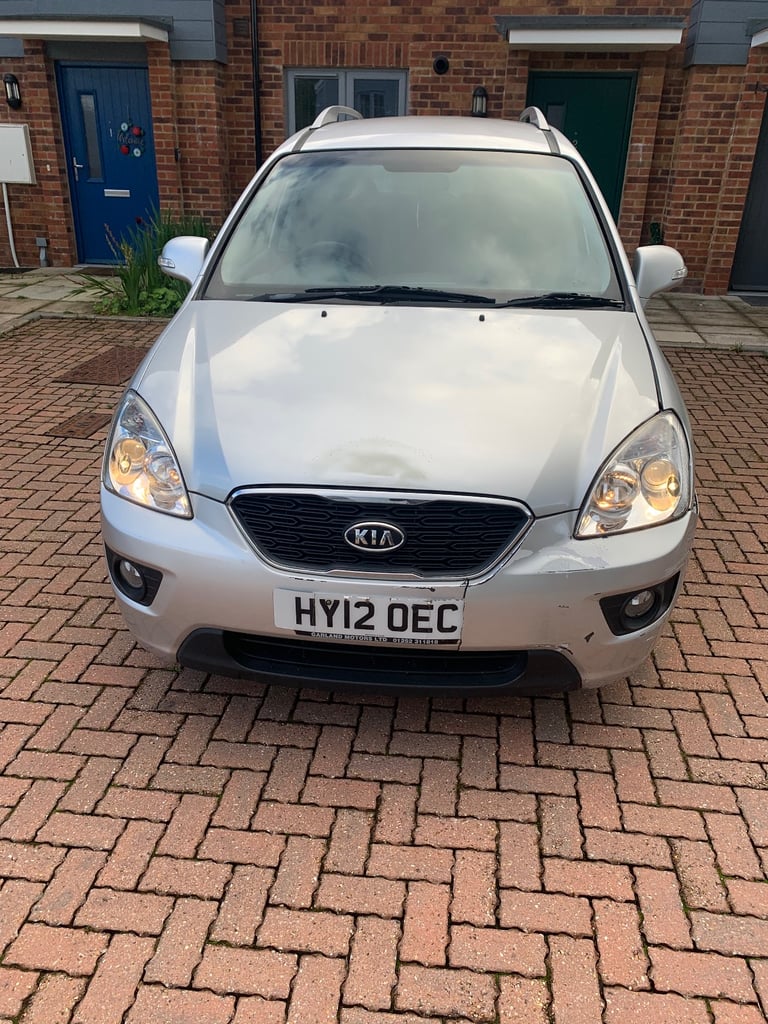 Kia, CARENS, MPV, 2012, Manual, 1582 (cc), 5 doors