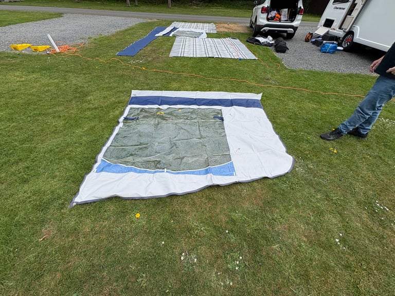Apache Westminster 900 Awning