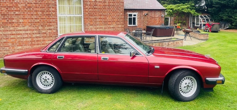 Jaguar, XJ40…57,000 miles…Immaculate 