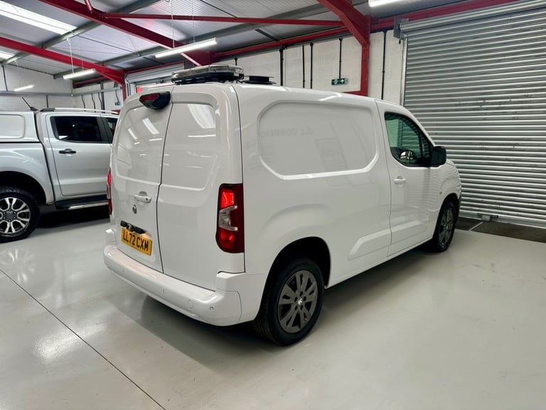 2022 72 PEUGEOT PARTNER 1.5 BLUEHDI 1000 ASPHALT PREMIUM SWB EURO 6 100 BHP * 30